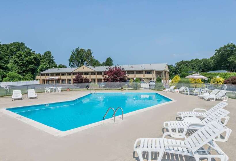호텔 Super 8 By Wyndham Old Saybrook
