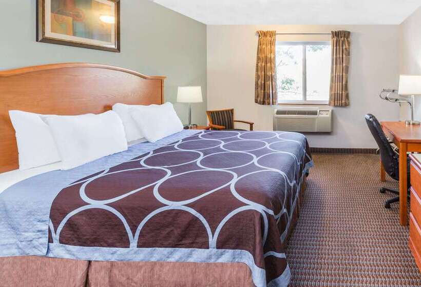 فندق Super 8 By Wyndham Roseburg