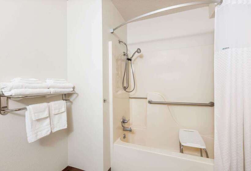 בית מלון כפרי Super 8 By Wyndham Storm Lake