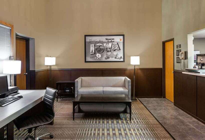 בית מלון כפרי Super 8 By Wyndham Storm Lake