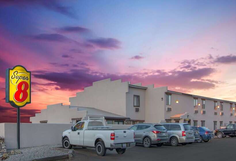 Отель Super 8 By Wyndham Taos