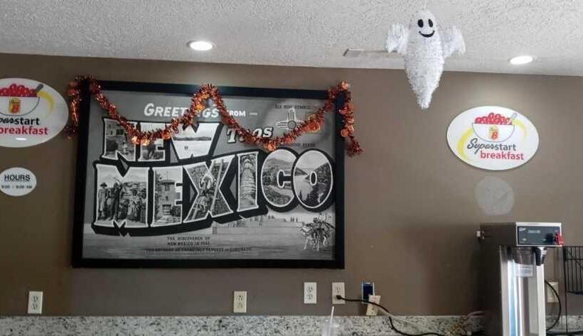 호텔 Super 8 By Wyndham Taos