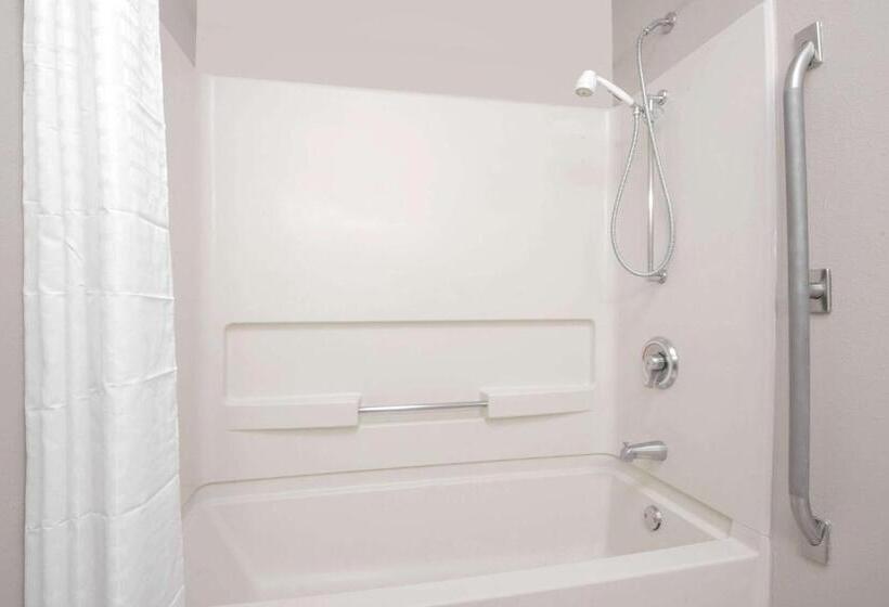 Отель Super 8 By Wyndham Taos