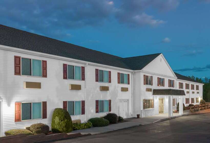 בית מלון כפרי Super 8 By Wyndham Webster/rochester