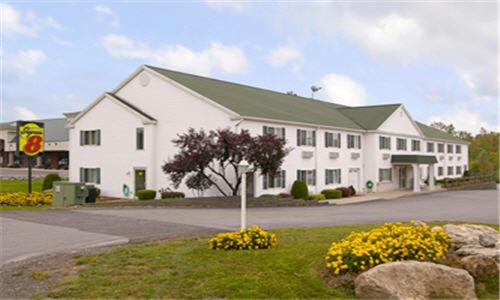 בית מלון כפרי Super 8 By Wyndham Webster/rochester