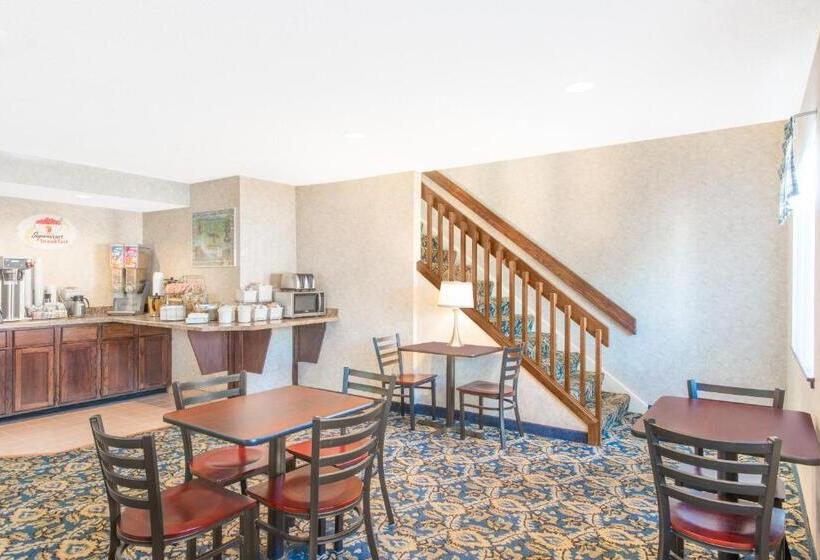 בית מלון כפרי Super 8 By Wyndham Webster/rochester