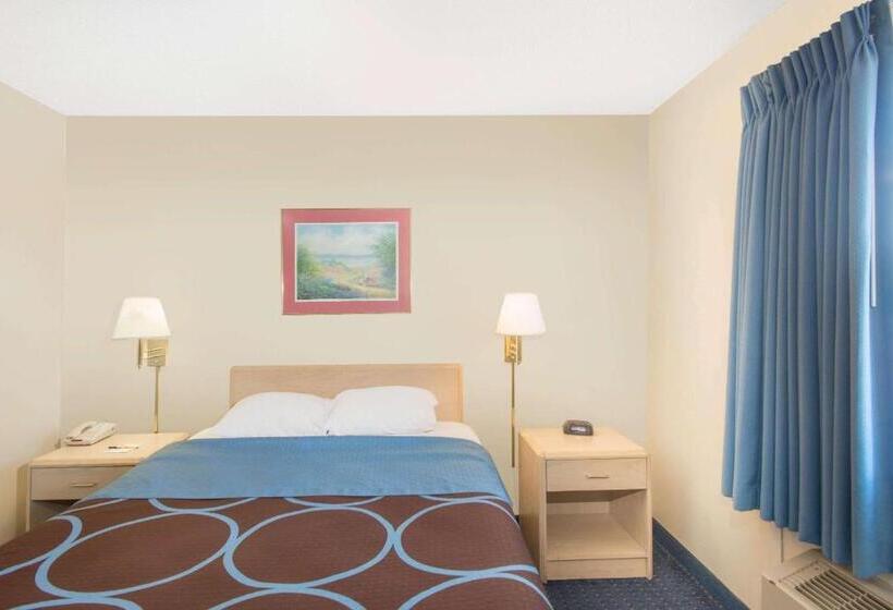 בית מלון כפרי Super 8 By Wyndham Webster/rochester