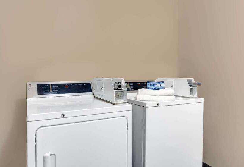 호텔 Super 8 By Wyndham Williamsburg/historic Area