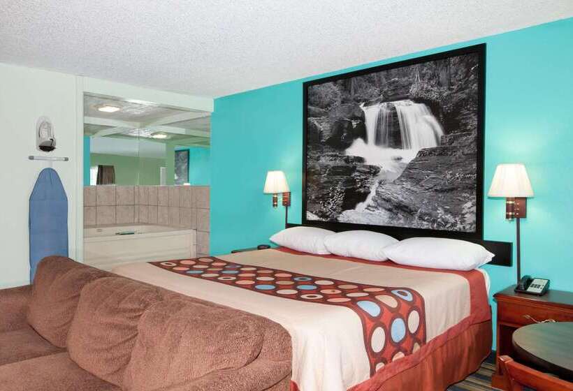 فندق Super 8 By Wyndham Yreka