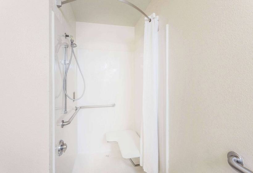 فندق Super 8 By Wyndham Yuma