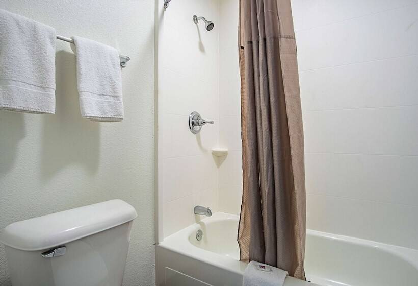 Motel 6 Manchester Tn