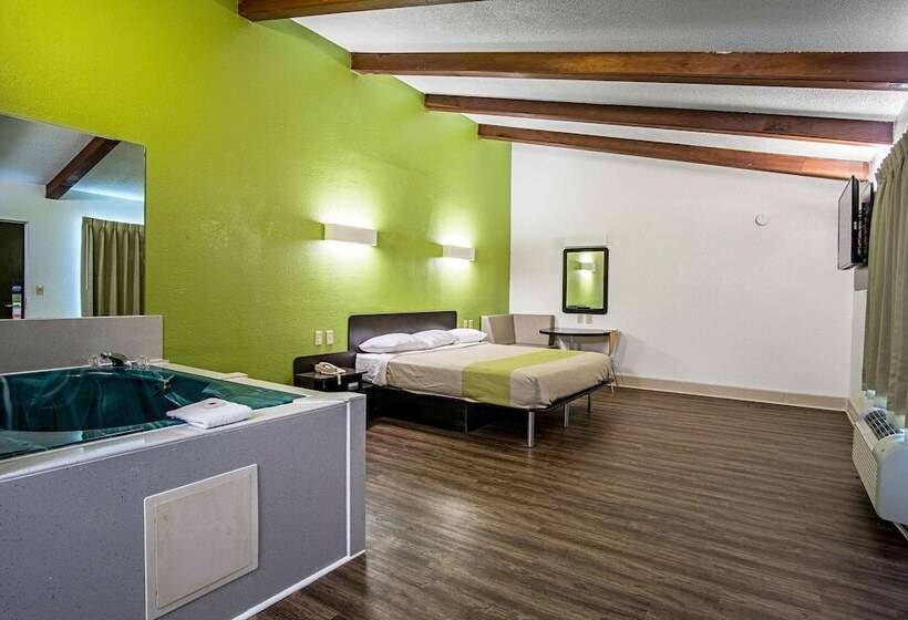 Motel 6 Manchester Tn