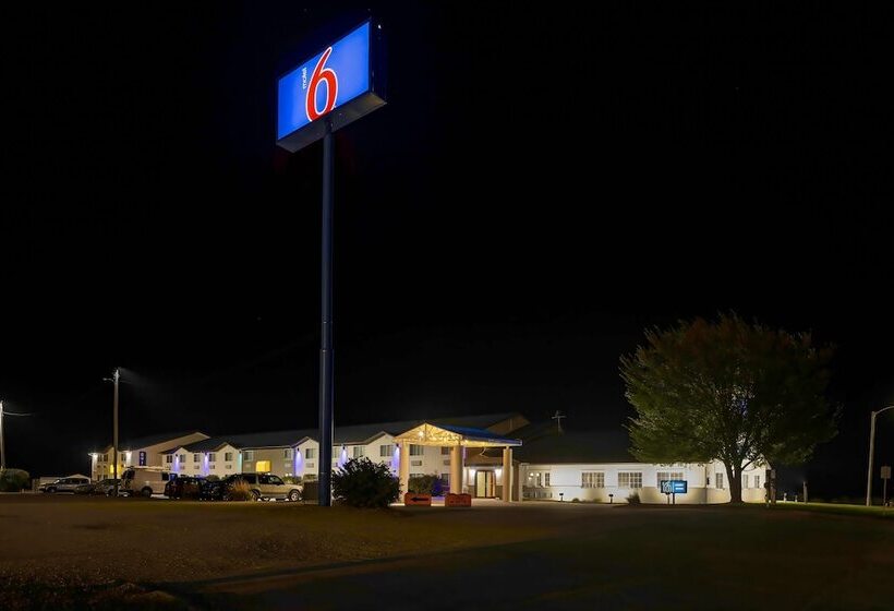 Motel 6 Stuart, Ia