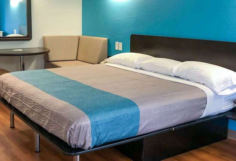 Motel 6daytona Beach, Fl  Speedway