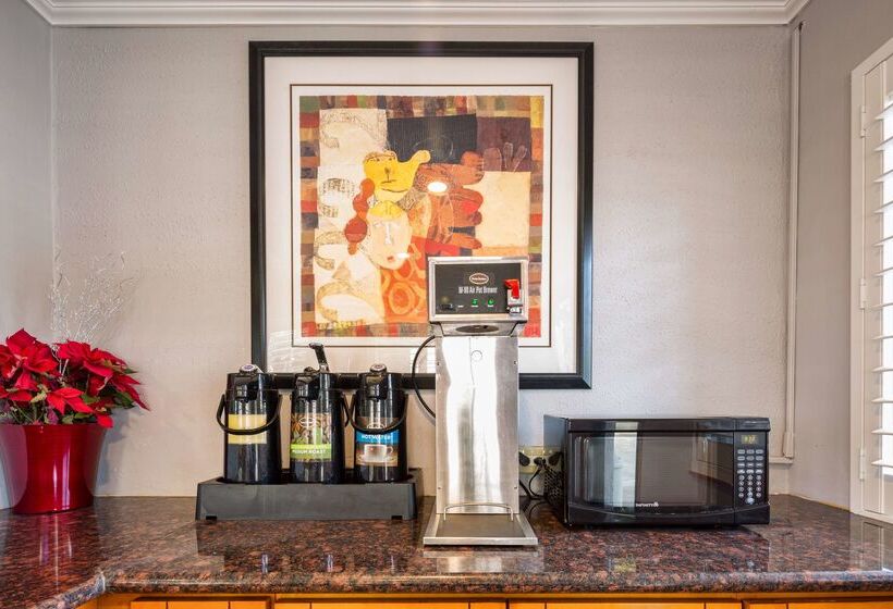 汽车旅馆 Americas Best Value Inn Richmond