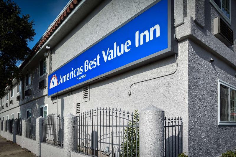 汽车旅馆 Americas Best Value Inn Richmond