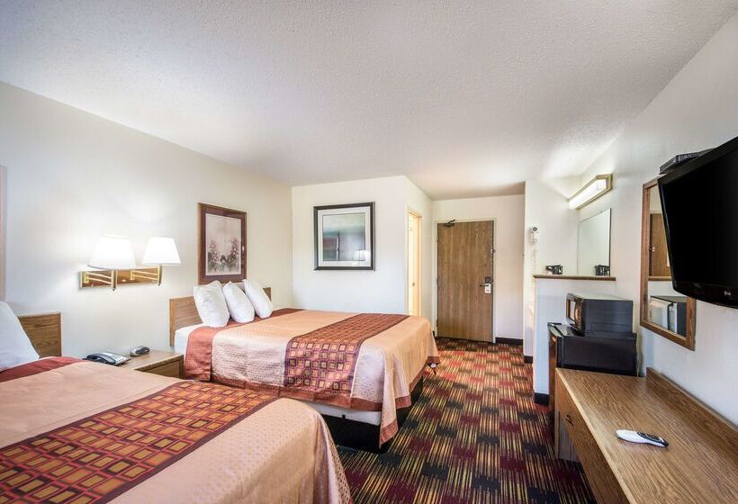 فندق على الطريق Americas Best Value Inn & Suites Harrisonville