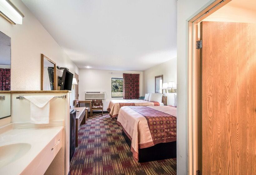 فندق على الطريق Americas Best Value Inn & Suites Harrisonville