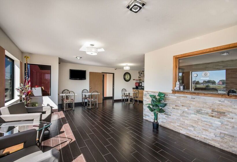 فندق على الطريق Americas Best Value Inn & Suites Harrisonville