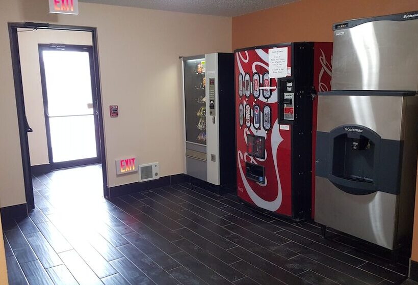 فندق على الطريق Americas Best Value Inn & Suites Harrisonville