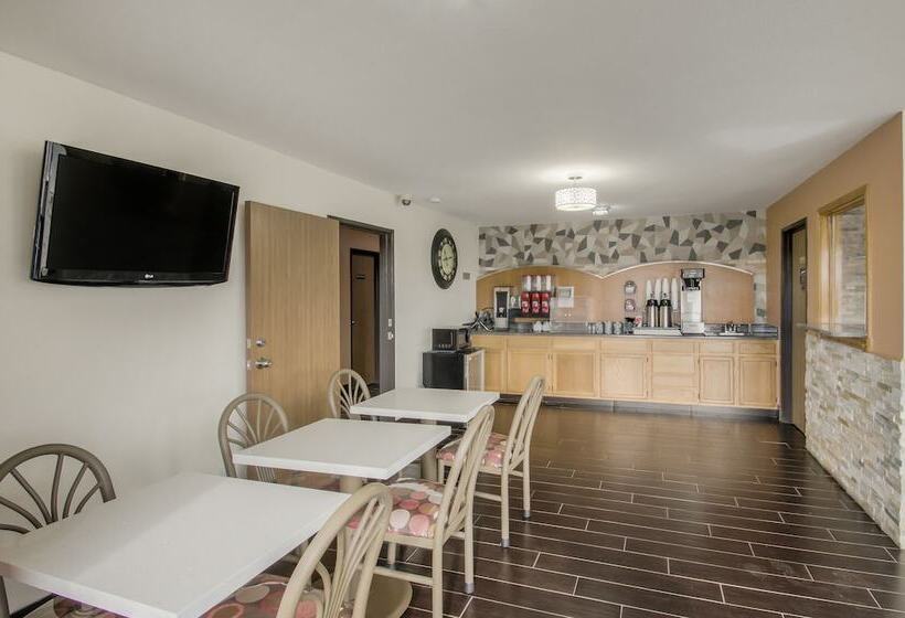 فندق على الطريق Americas Best Value Inn & Suites Harrisonville