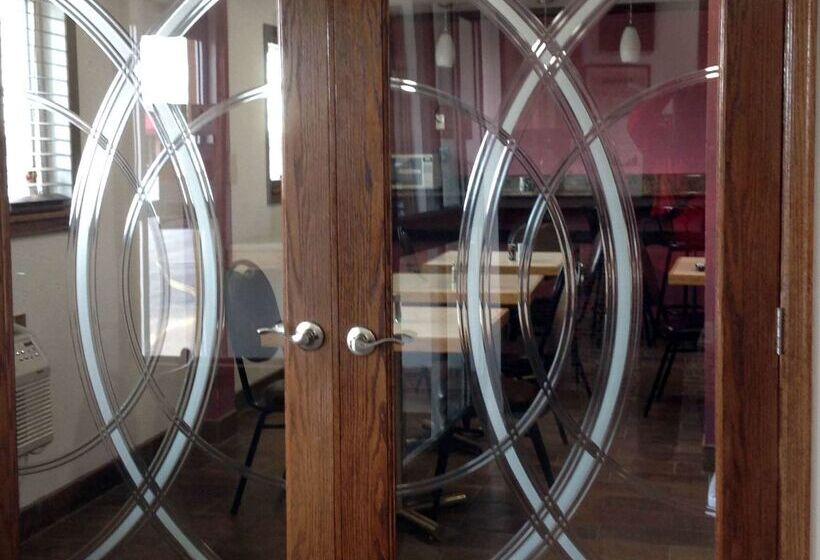 فندق على الطريق Americas Best Value Inn And Suites Sidney