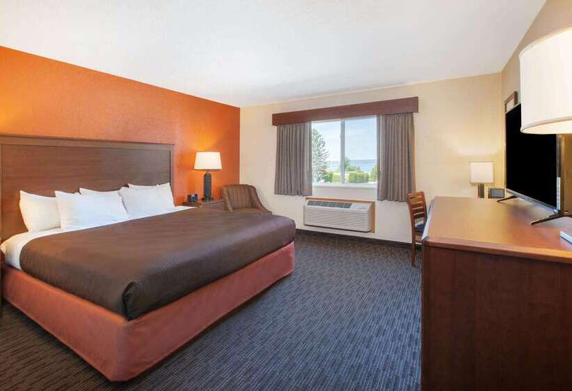 فندق على الطريق Americinn By Wyndham Petoskey