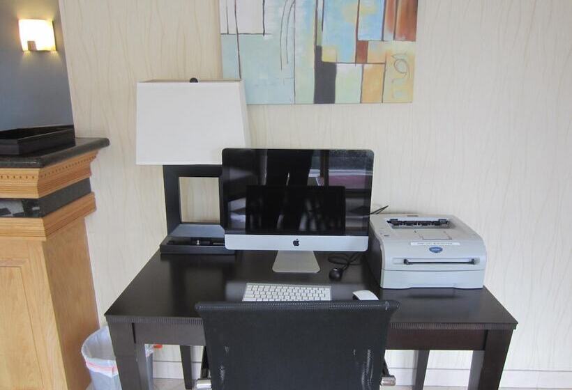 فندق على الطريق Cherry Orchard Inn