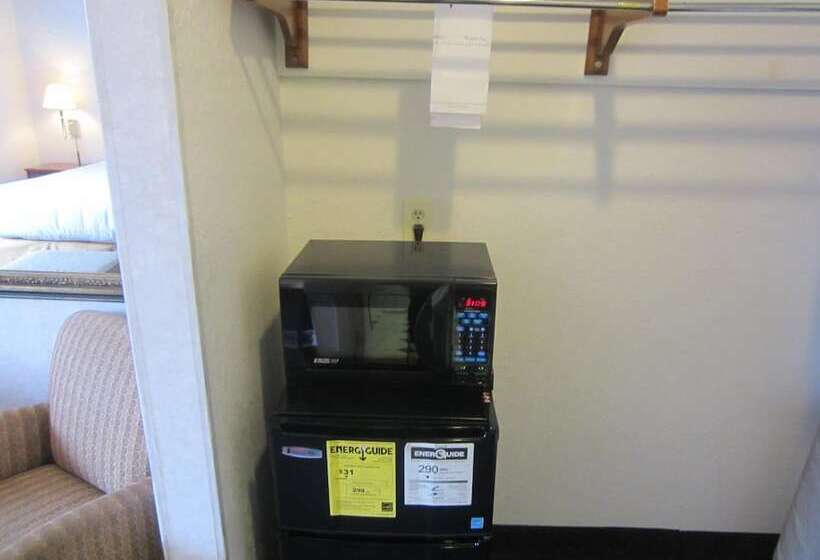 فندق على الطريق Cherry Orchard Inn