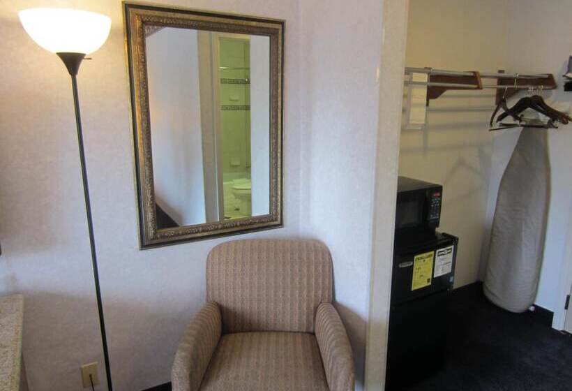 فندق على الطريق Cherry Orchard Inn