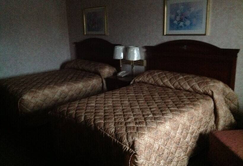 فندق على الطريق Colonial Inn & Suites /airport/graceland