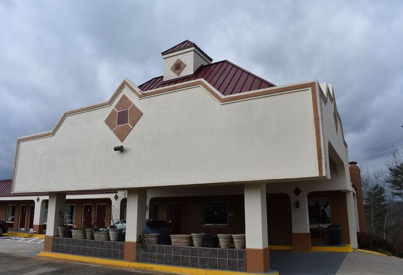 فندق على الطريق Dahlonega Mountain Inn