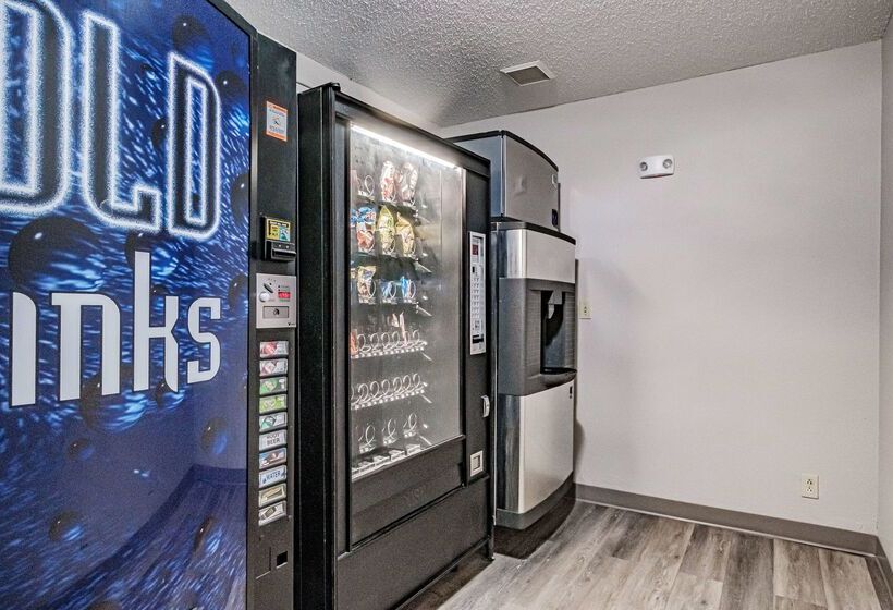 Мотель Days Inn By Wyndham Brunswick Bath Area