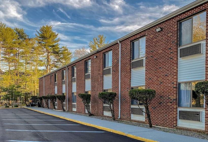 Мотель Days Inn By Wyndham Brunswick Bath Area