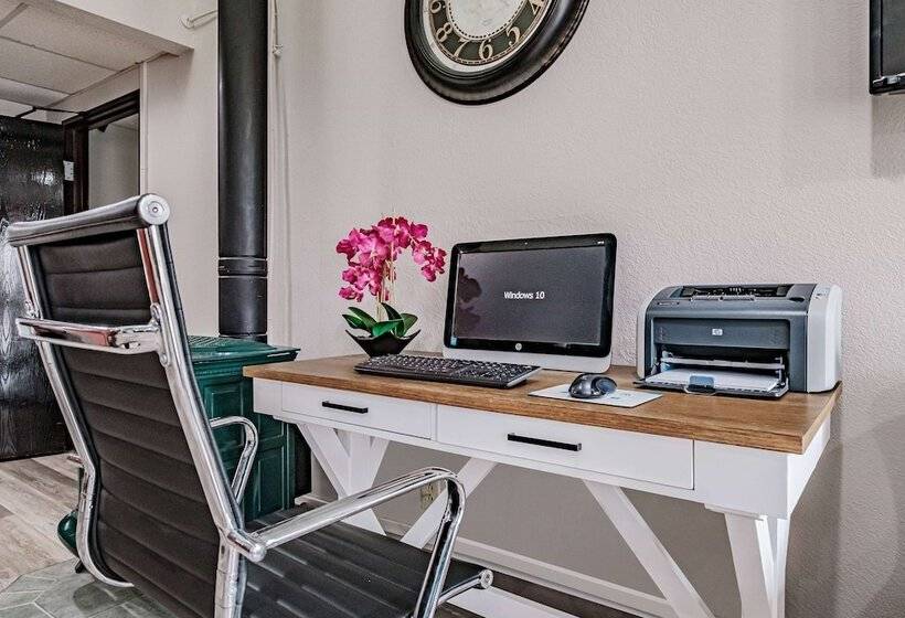 Мотель Days Inn By Wyndham Brunswick Bath Area