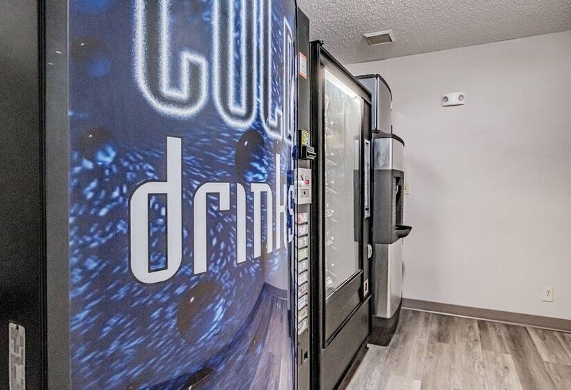 Мотель Days Inn By Wyndham Brunswick Bath Area