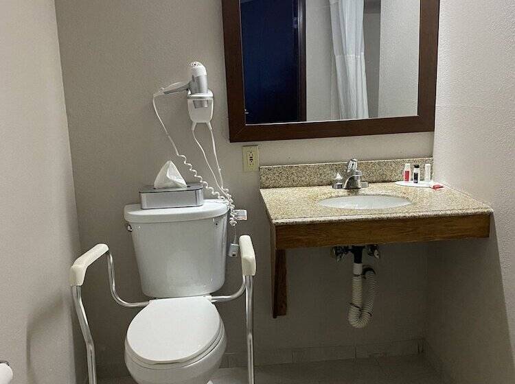 Мотель Days Inn By Wyndham Brunswick Bath Area