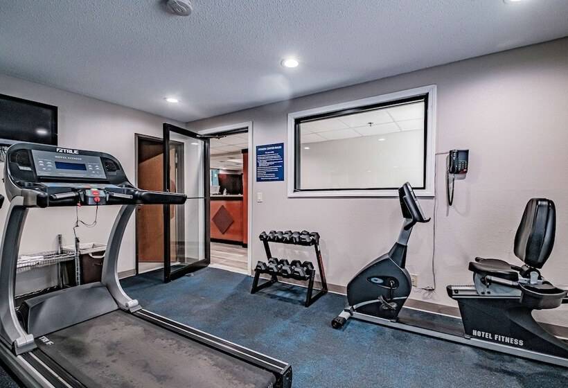 Мотель Days Inn By Wyndham Brunswick Bath Area