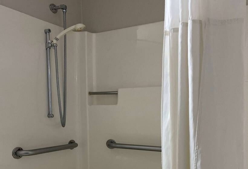 Мотель Days Inn By Wyndham Brunswick Bath Area