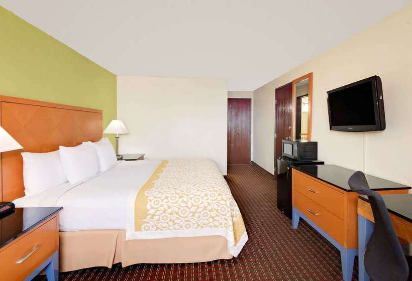 فندق على الطريق Days Inn By Wyndham Fort Dodge