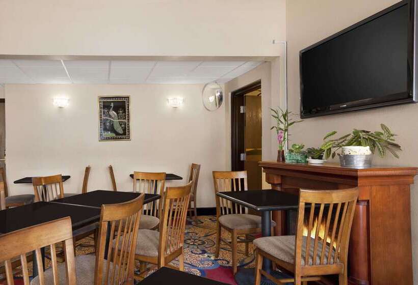 Мотель Days Inn By Wyndham Keene Nh