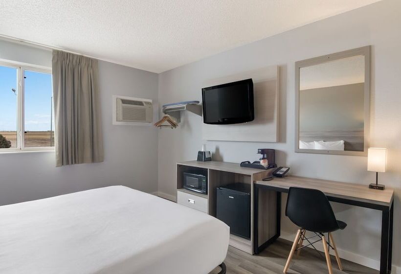 فندق على الطريق Econo Lodge Scottsbluff