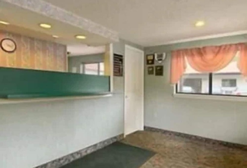 مُتل Enfield Inn