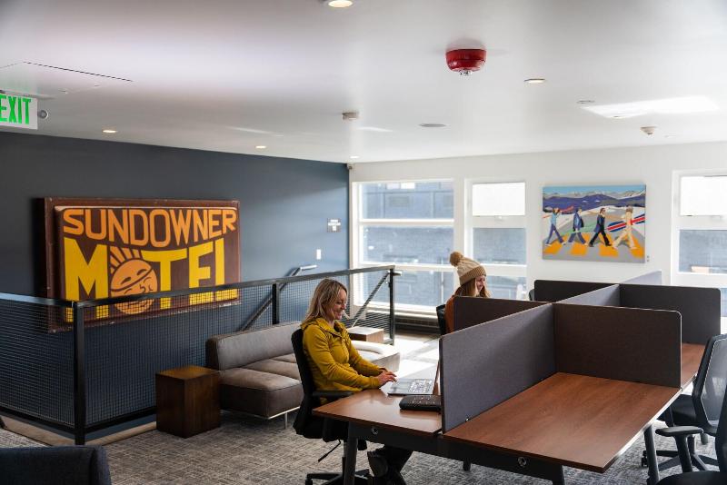 모텔 Gravity Haus Winter Park