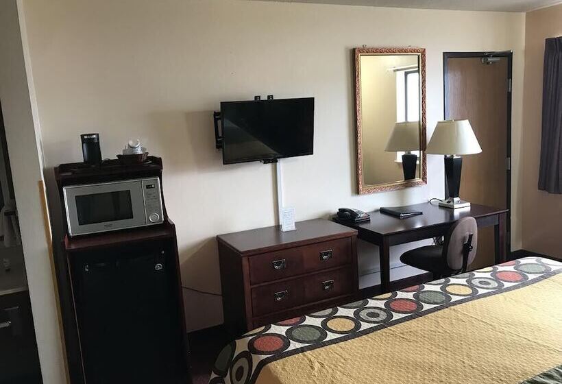 모텔 Heartland Hotel And Suites