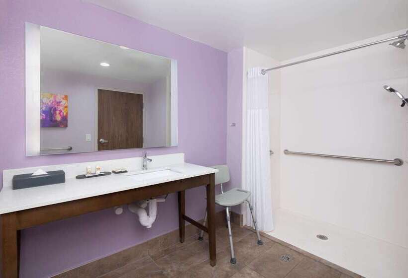 فندق على الطريق La Quinta Inn & Suites By Wyndham Perry