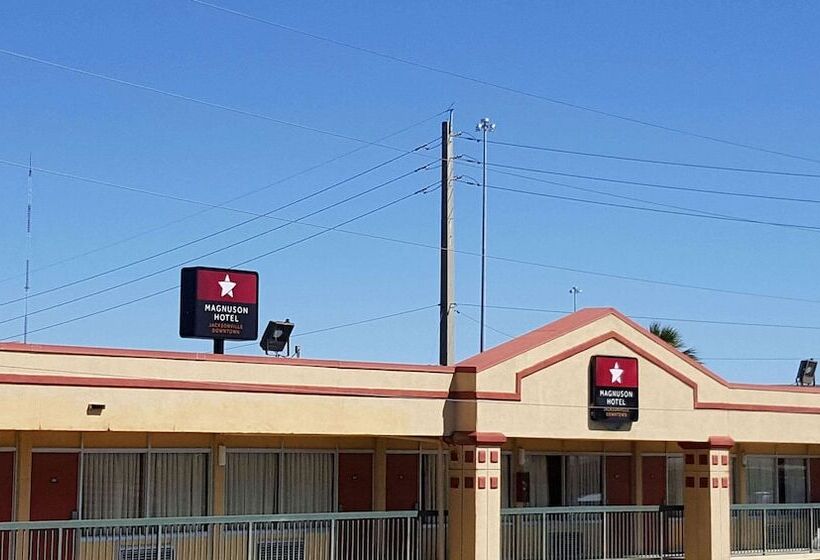 모텔 Magnuson Hotel Jacksonville Downtown