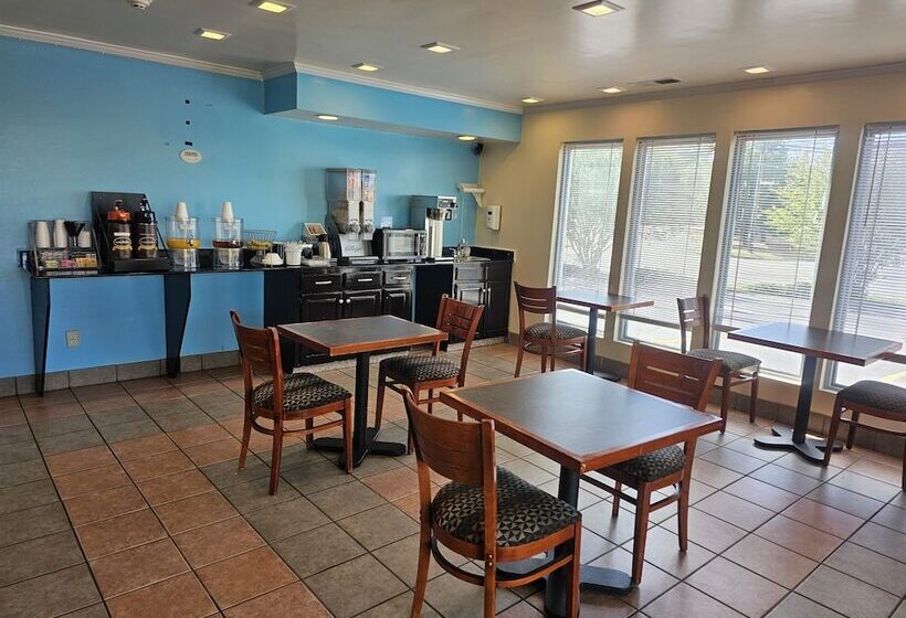מוטל Budgetel Inn & Suites