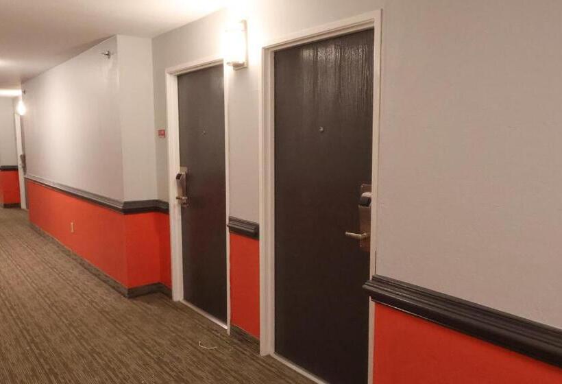 فندق على الطريق Namaste Inn & Suites Dawsonville