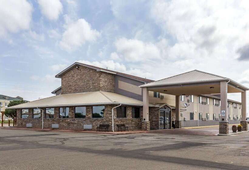 فندق على الطريق Quality Inn